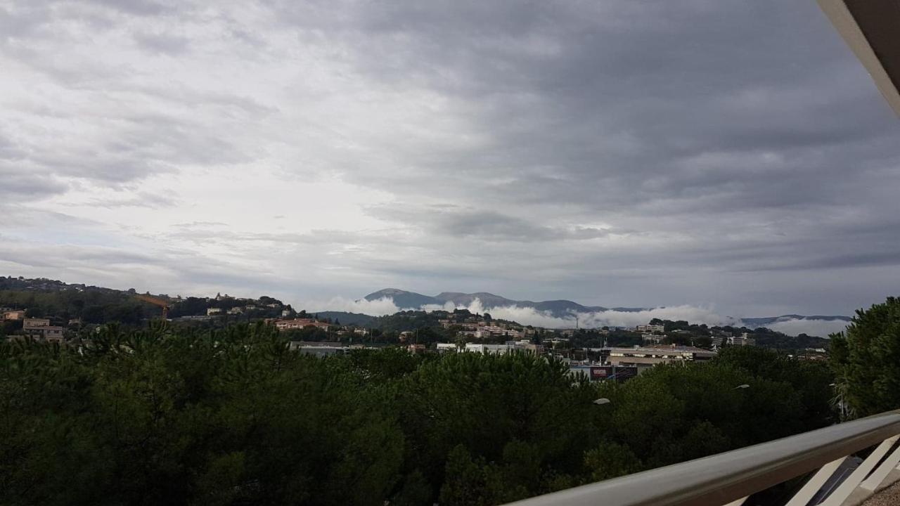 Lovely Apartment In Marina Baie Des Anges- Baronnet - Sew View, Free Parking Spaces On Site, Restaurants, Beach, Supermarket Villeneuve-Loubet Eksteriør billede