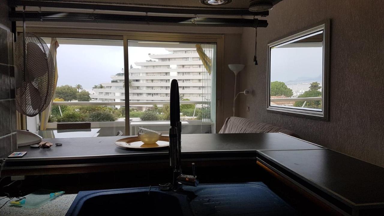 Lovely Apartment In Marina Baie Des Anges- Baronnet - Sew View, Free Parking Spaces On Site, Restaurants, Beach, Supermarket Villeneuve-Loubet Eksteriør billede